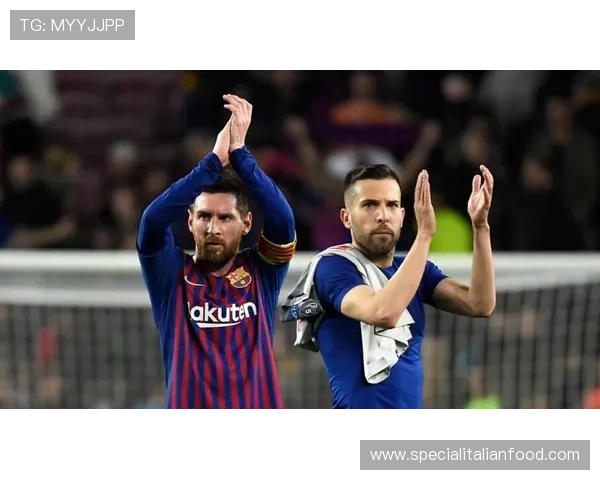 拜仁慕尼黑防守体系漏洞频出,表现波动对赛季走势形成制约 拜仁慕尼黑防守体系漏洞频出,表现波动对赛季走势形成制约