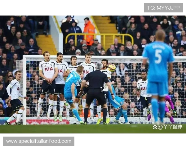 热刺防守稳定性成最大隐患,进攻并非当前主要问题 热刺防守稳定性成最大隐患,进攻并非当前主要问题