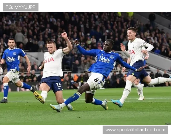 曼城进攻效率出现波动,对赛季争冠形势是否构成影响引发关注 曼城进攻效率出现波动,对赛季争冠形势是否构成影响引发关注