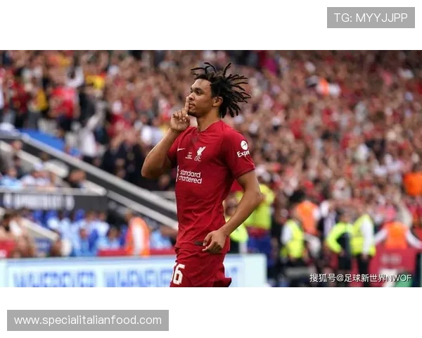 特伦特·亚历山大-阿诺德:欧冠与英超双冠核心解析 特伦特·亚历山大-阿诺德:欧冠与英超双冠核心解析